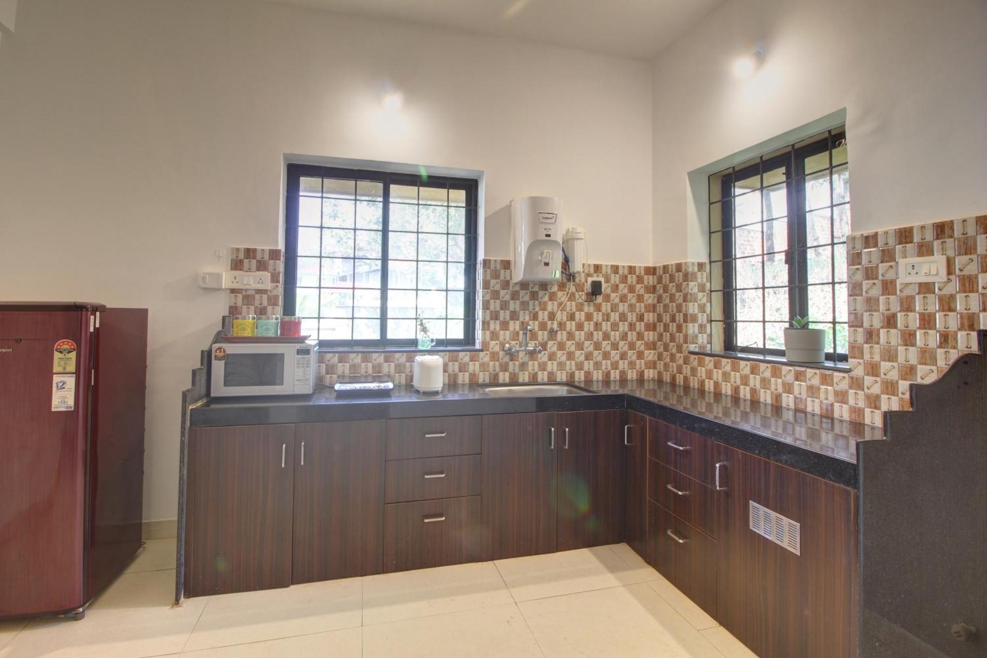 Genesis Abode - Cosy 2 Bhk Home In Assagao - 5 Km From Anjuna & Vagator Beaches Мапуса Экстерьер фото