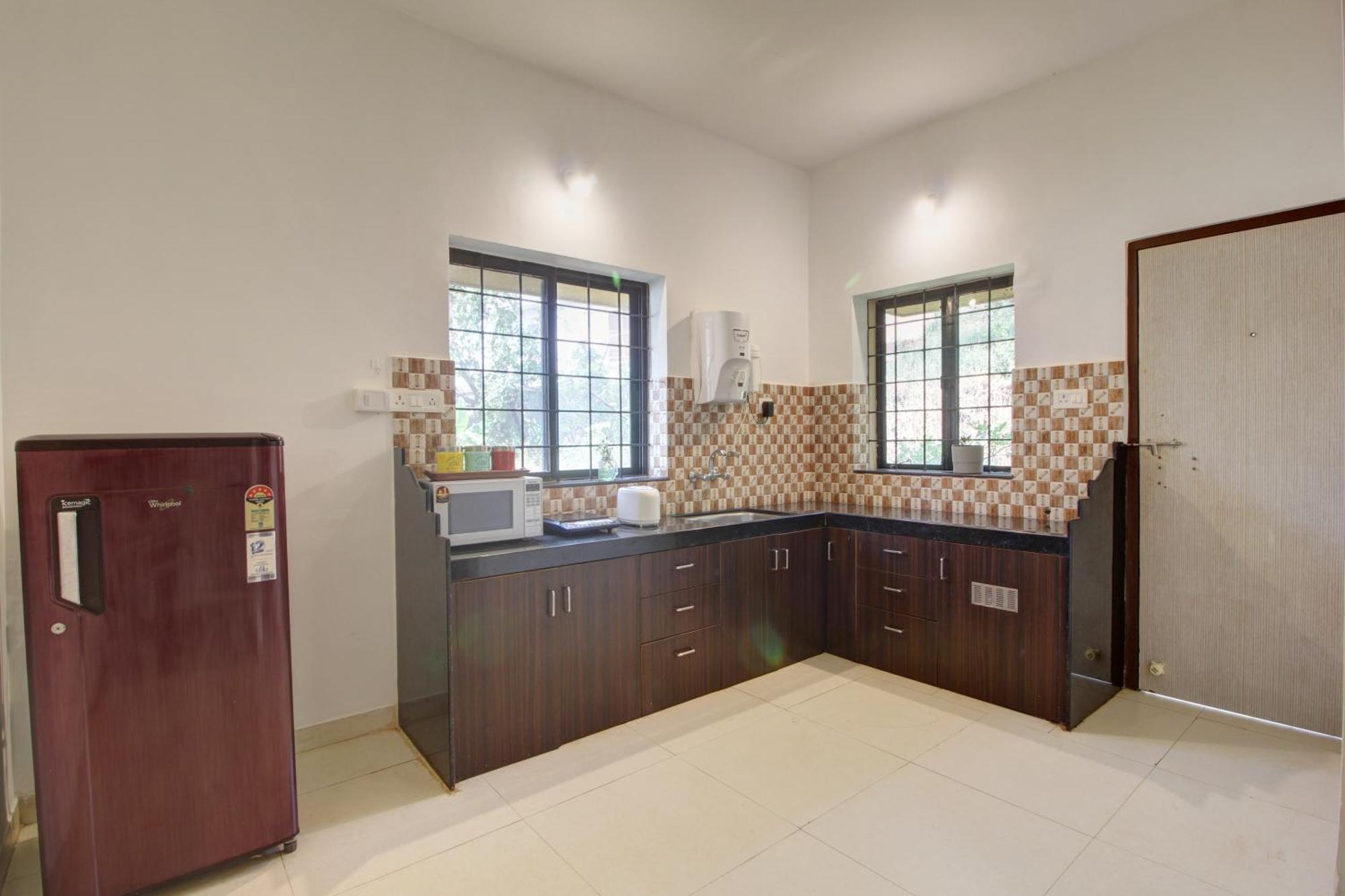 Genesis Abode - Cosy 2 Bhk Home In Assagao - 5 Km From Anjuna & Vagator Beaches Мапуса Экстерьер фото
